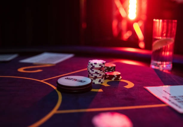 Dragon Tiger card rankings and betting options displayed on ovjtoto platform